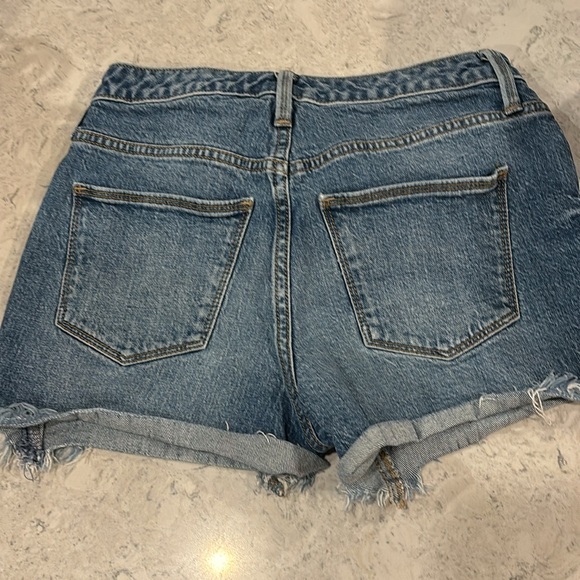 Universal Threads Denim Shorts - Picture 3 of 3